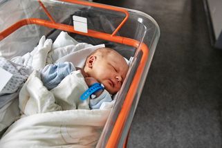 Lékařská elita v síti výrobců mléka pro kojence. Odmítněte je! vyzývá stát - Seznam Zprávy